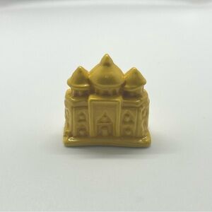 Wade Whimsies Red Rose TeaWorld Monument Series (2020) Taj Mahal Figurine